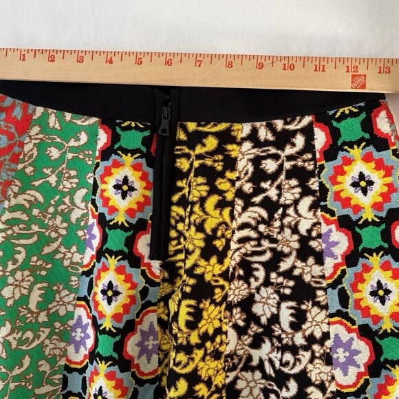 Alice and Olivia Colorful Jacquard Patchwork Print Bunnie Mini Skirt Sz. Small - Picture 8 of 9